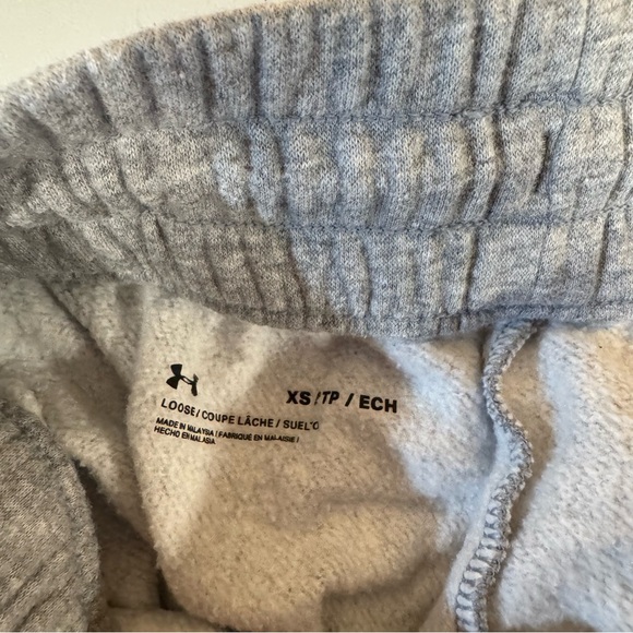 Under Armour Project Rock Womens Gray and Olive Shorts Set - Picture 7 of 7